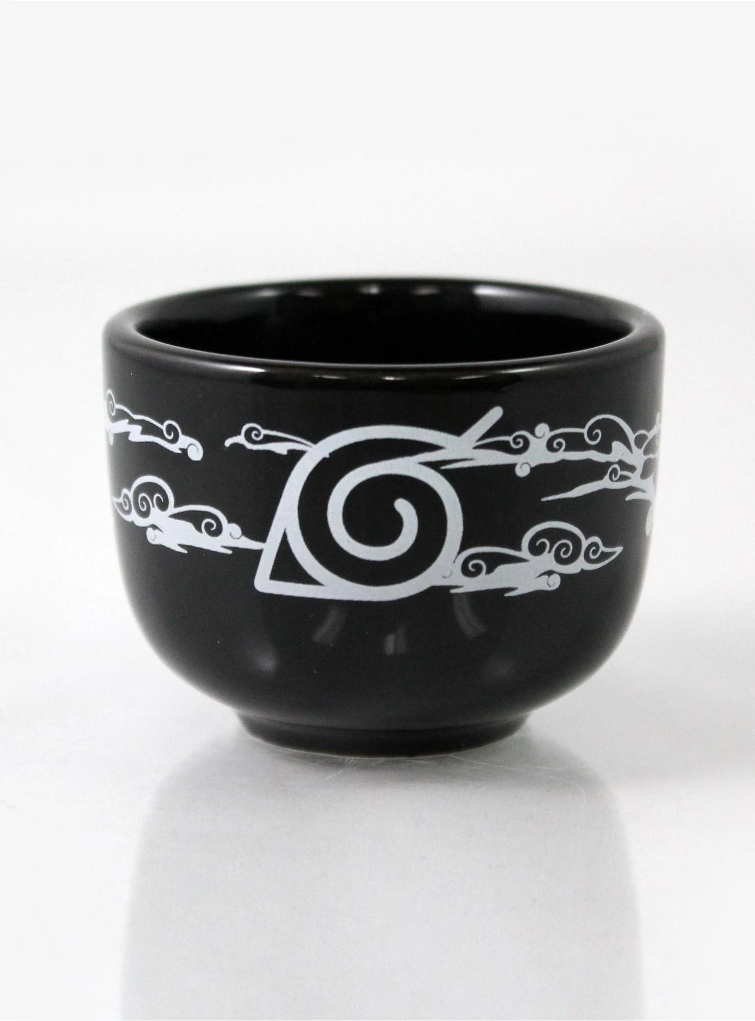 Naruto Shippuden Black & White Sake Set 6 Naruto Shippuden Black & White Sake Set - Image 4