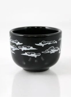 Naruto Shippuden Black & White Sake Set 11 Naruto Shippuden Black & White Sake Set -Boxlunch 15308076 av4