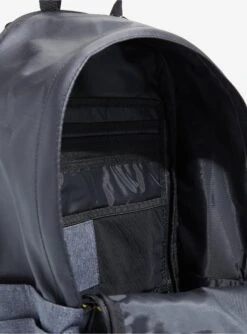 DC Comics The Batman Built-Up Backpack -Boxlunch 17503563 av3