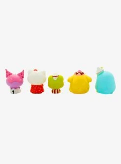 Sanrio Hello Kitty And Friends Characters Water-Filled Figure Mystery Capsule -Boxlunch 18821573 av2