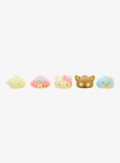 Sanrio Hello Kitty And Friends Dumpling Water-Filled Figure Mystery Capsule