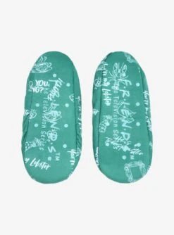 Friends Central Perk Logo Slipper Socks - BoxLunch Exclusive -Boxlunch 19183844 av2