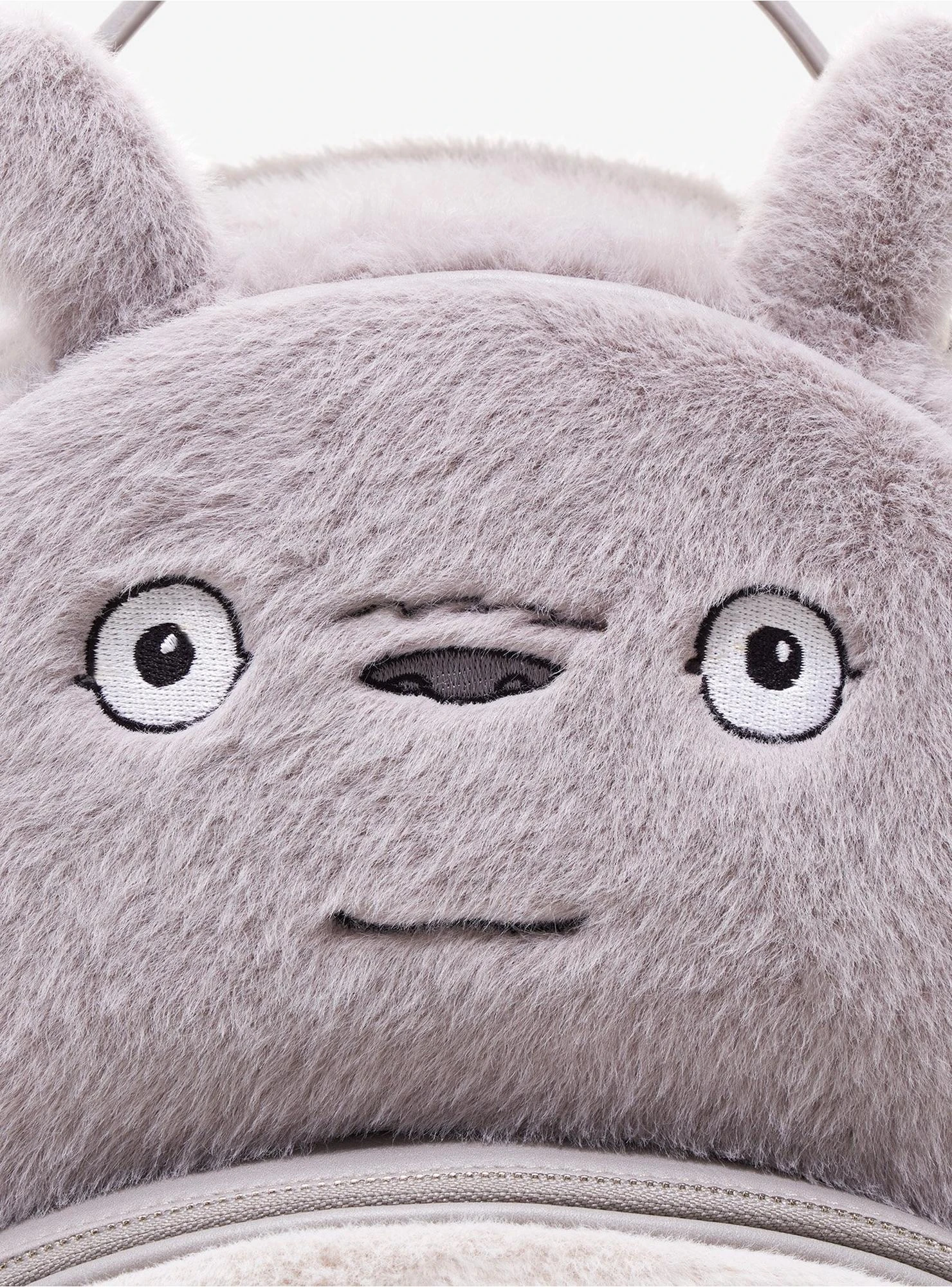 My Neighbor Totoro Smiling Figural Mini Backpack - BoxLunch Exclusive 7 My Neighbor Totoro Smiling Figural Mini Backpack - BoxLunch Exclusive - Image 5